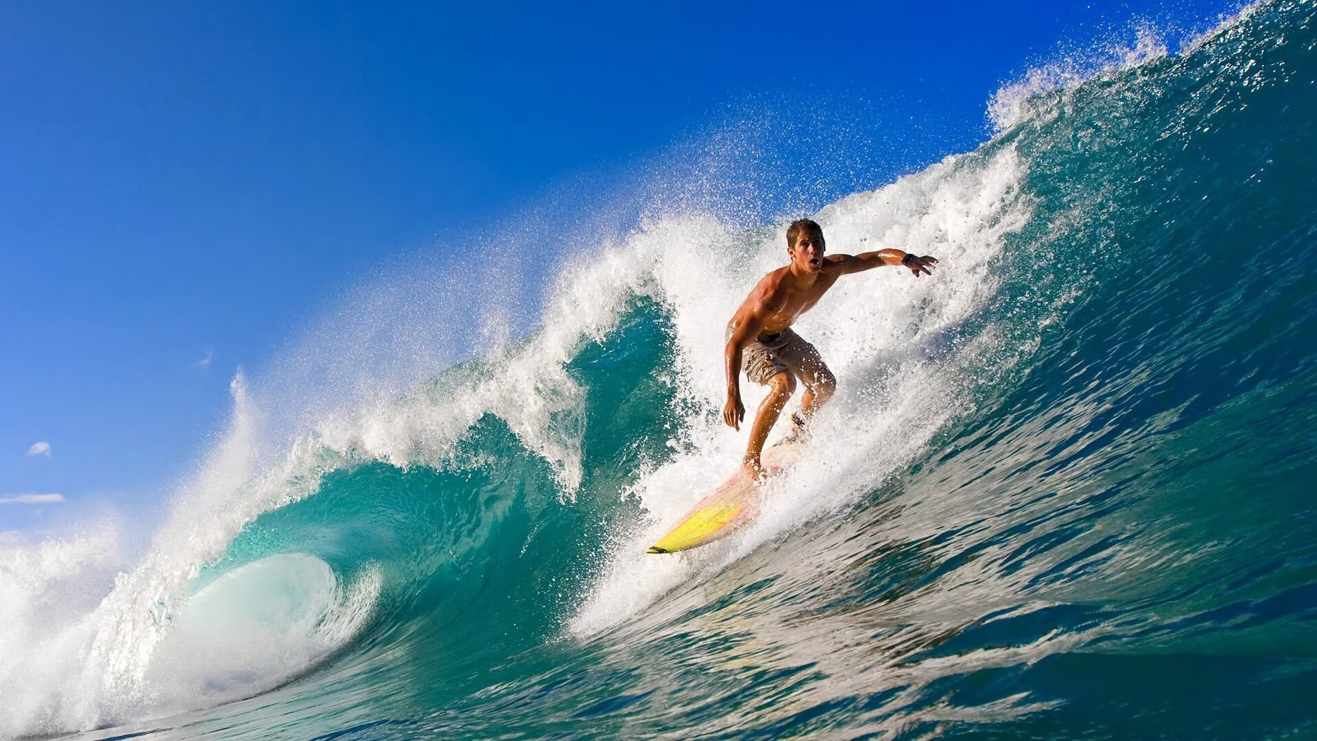 曼联在关键战役中逆转获胜，追赶领头羊